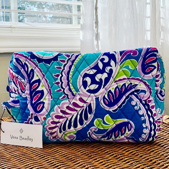 Vera Bradley Handbags - Vera Bradley Lrg Cosmetic Bag- Waikiki Paisley
